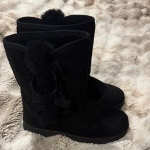 Women's Black Winter Boots
